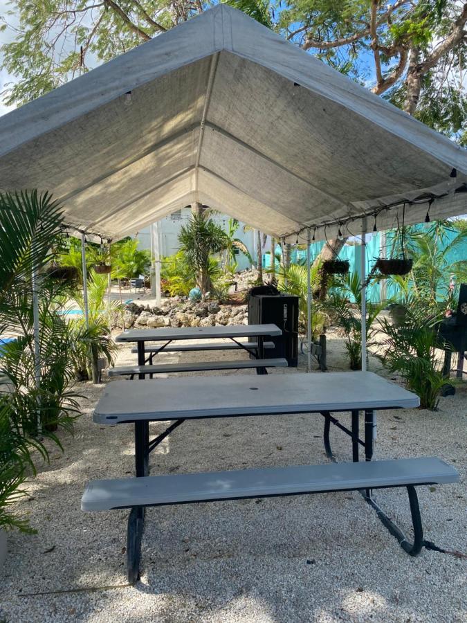 Hoosville Hostel Florida City Exterior foto