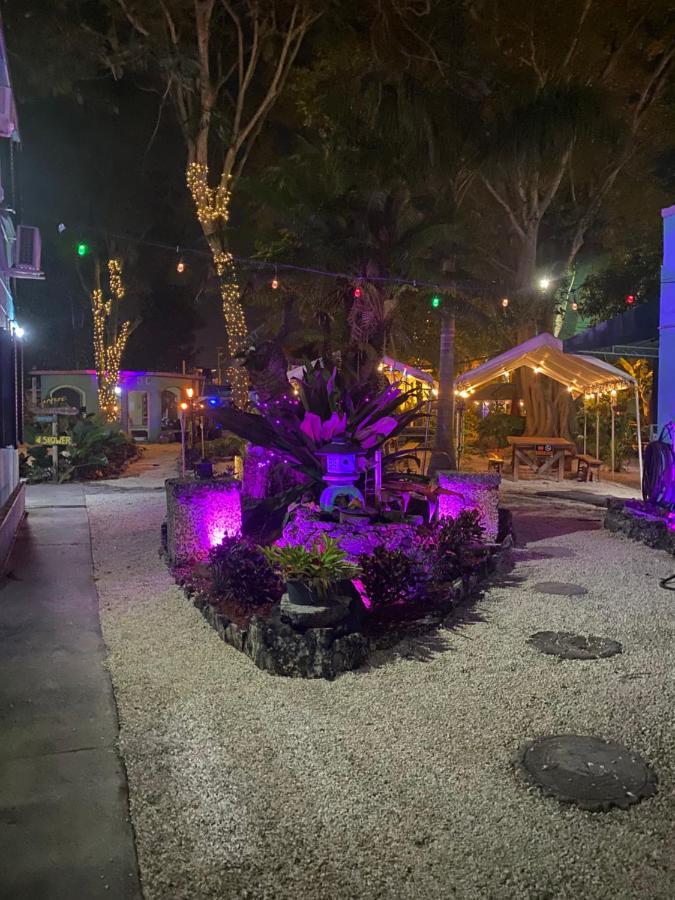Hoosville Hostel Florida City Exterior foto